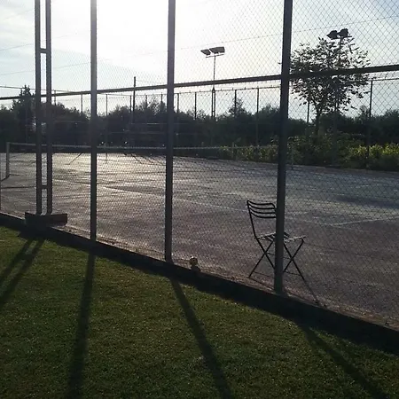 Apartmán With Tenis Court And Mini Basket *